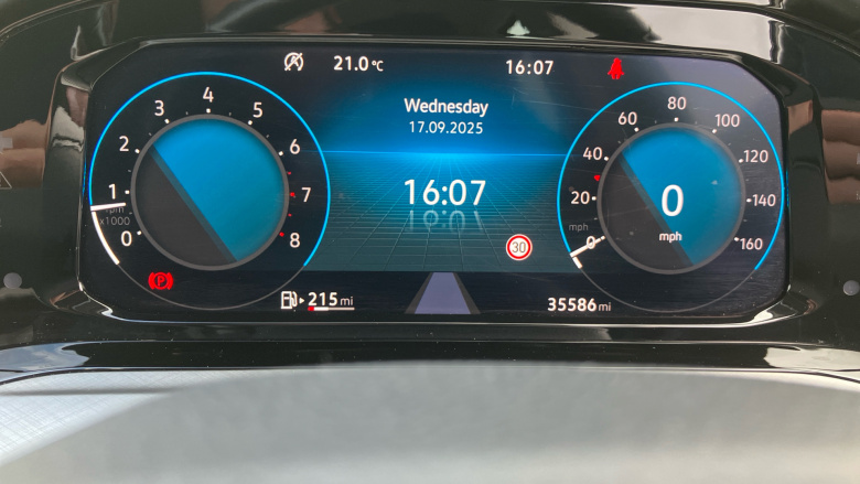 Volkswagen Golf 1.5 TSI Life 5dr Petrol Hatchback